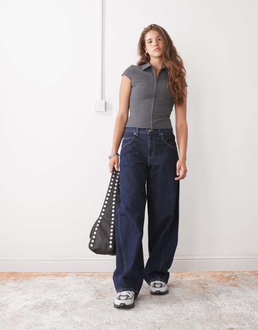 Weekday - Top zippé à mancherons et fines rayures - Gris foncé, 2 de 4