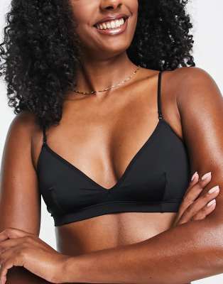 Weekday - Triangel-BH in Schwarz