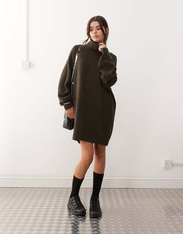mini brown sweater dress Weekday - Turtle Neck - Women - Polyamide/Polyester/Wool/Elastane - L Black Puff Sleeve Dresses Jordan Perfect for casual outings Color:Cardinal