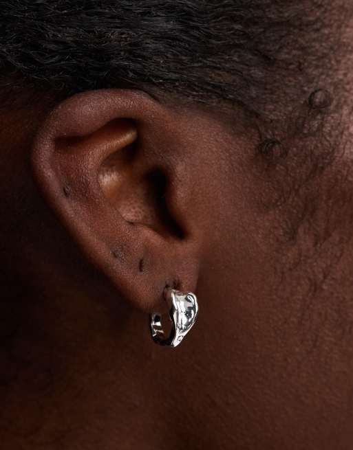 Weekday - Twist - Mini oorbellen in zilver