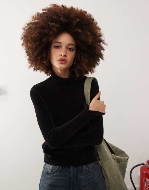 Weekday - Una - Sort rullekravebluse i chenille