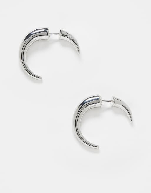 Weekday - Uniseks oorbellen met spike in zilver
