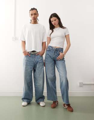 Weekday - Unisex - Astro - Lässig geschnittene Jeans in Blau mit weitem Bein