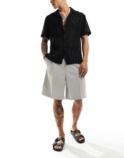 Weekday – Uno – Beigemelerade, figursydda shorts med ledig passform