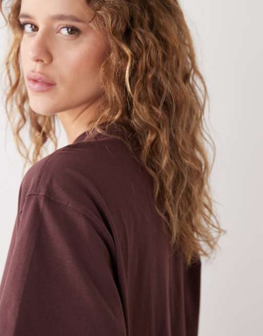 Weekday – Vinröd t-shirt med boxig passform, 2 av 4