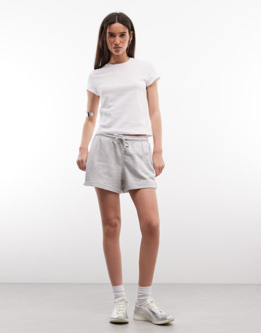 Weekday – Vit, liten t-shirt i 90-talsstil, 2 av 4