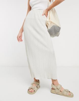 beige pleated maxi skirt