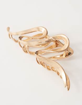 Weekday Wave Hair Claw Clip In Gold