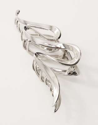 Weekday Wave Hair Claw Clip In Silver
