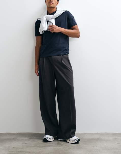 Weekday weite, maßgeschneiderte Hose mit weitem Bein in dunkelgrauem Nadelstreifen - view 1