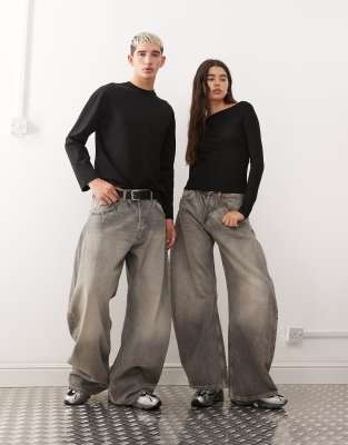 Weekday - Weite Unisex-Jeans in verwaschenem Grau mit abgerundetem Beinschnitt