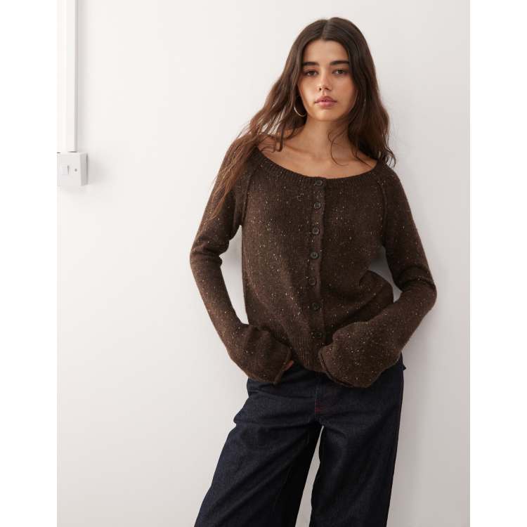 209220311-1-brown?$n_750w$&wid