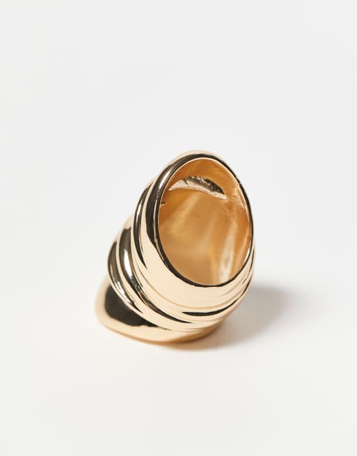 Weekday wraparound ring in gold, 3 of 3