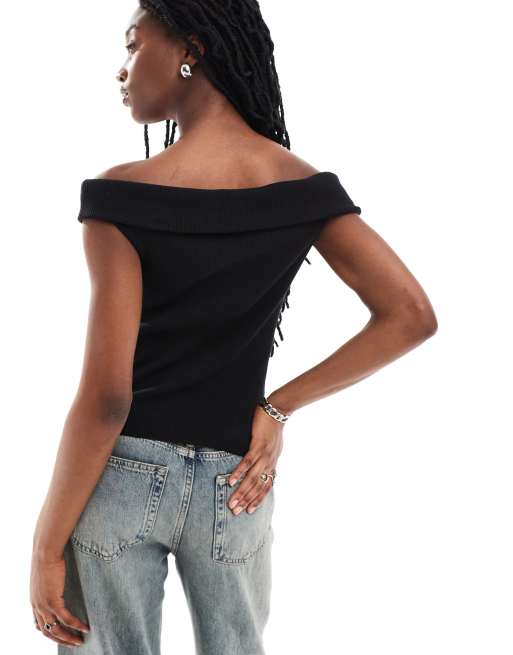 油彩『Weekday Off』 Weekday Yolanda knit off shoulder top with button front in