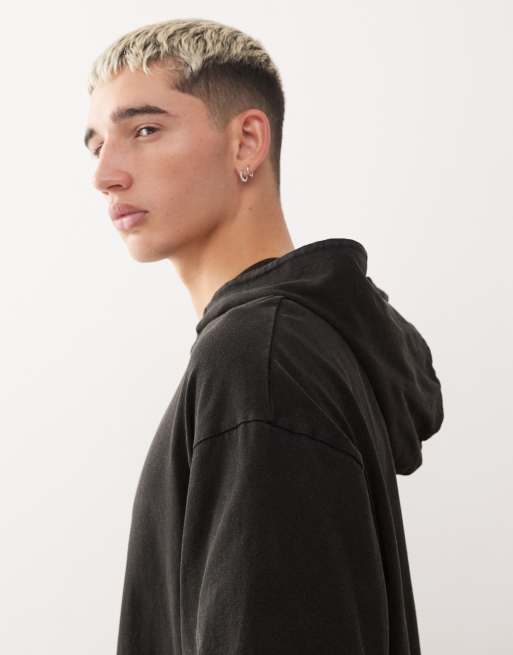 Weekday – Zweilagiger, langärmliger Kapuzenpullover in Schwarz mit Motivprint, 4 von 5