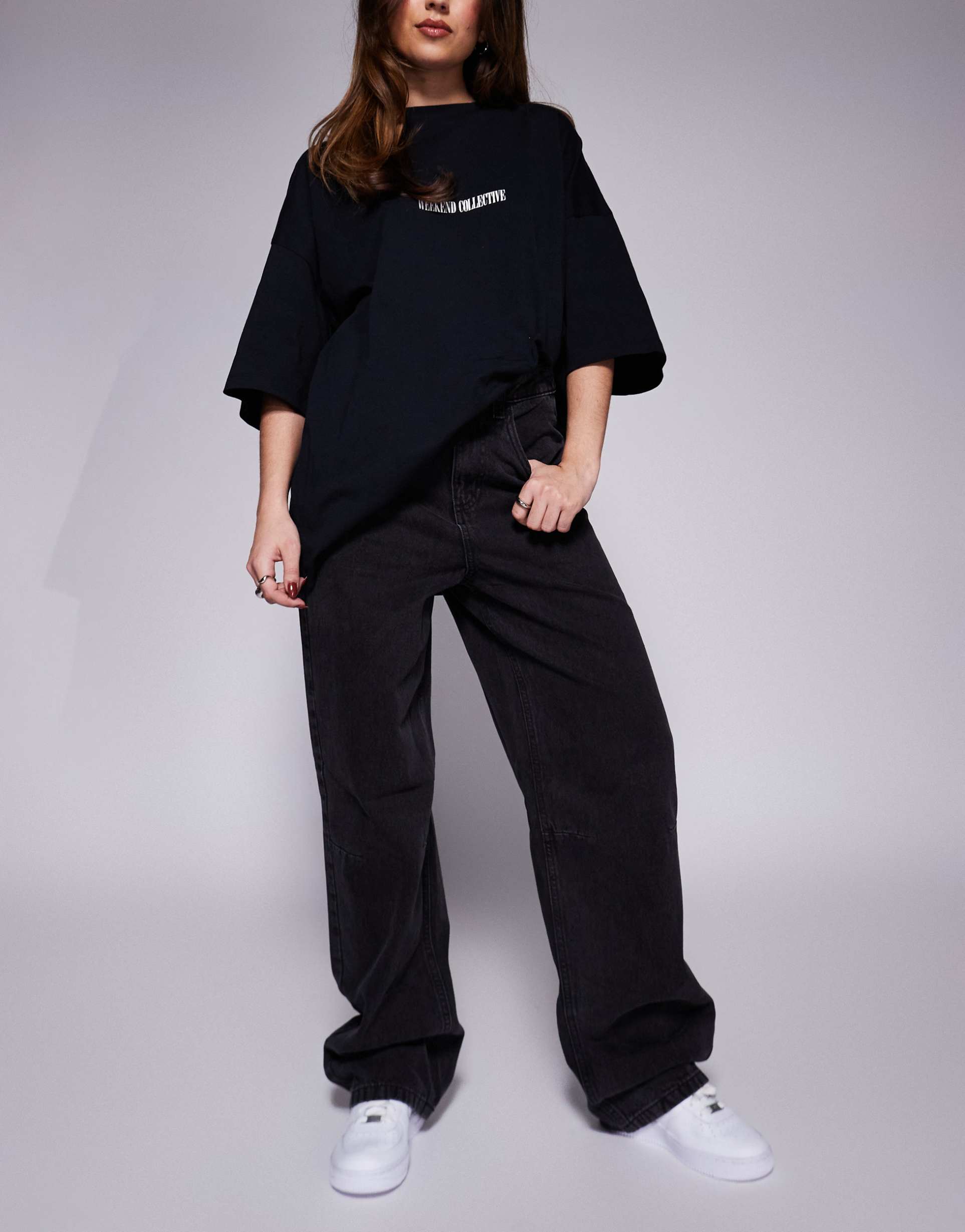 weekend collective baggy barrel fit jeans in black wash