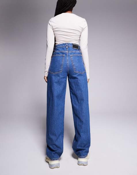 Weekend Collective baggy barrel fit jeans in mid blue wash - view 2