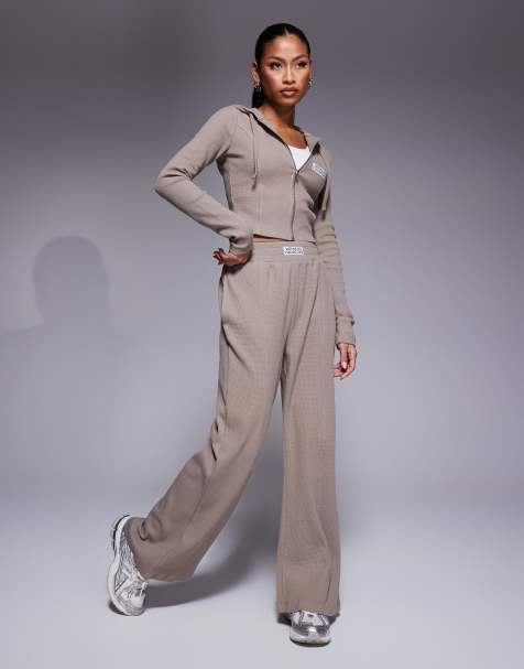 Weekend Collective – Beige, våfflat set med vida byxor och huvtröja med dragkedja - view 1