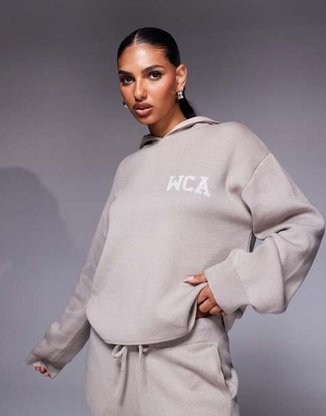 Weekend Collective – Beżowa dzianinowa bluza z kapturem i grafiką, część zestawu - view 1