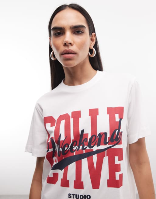 Weekend Collective boxy T-shirt with leisure club graphic in white, 3 of 4