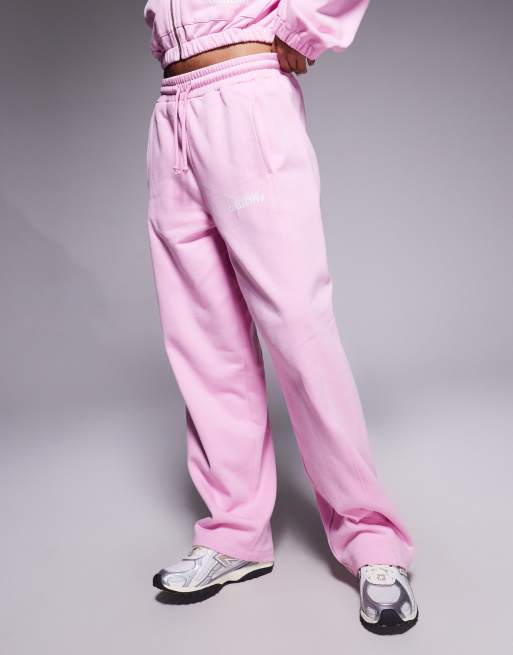 Weekend Collective co-ord barrel leg jogger with seam detail in pink, 3 of 5