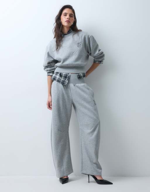 Weekend Collective co-ord cropped boxy sweatshirt with embroidered script graphic in grey marl, 2 of 5