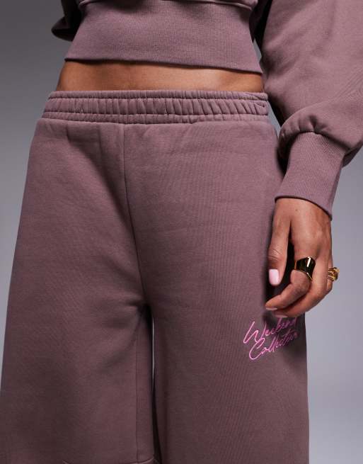 Weekend Collective co-ord heavyweight barrel leg jogger with scribble embroidery in chocolate, 3 of 5