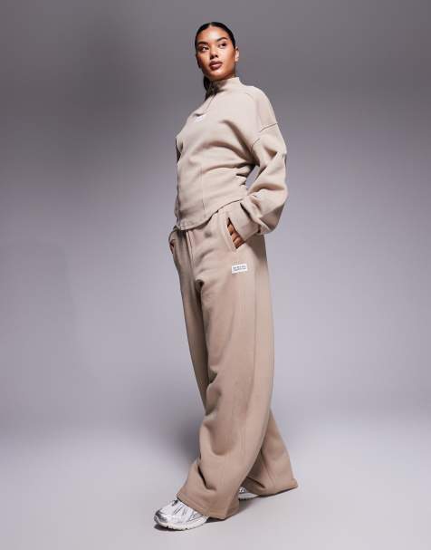Weekend Collective co-ord heavyweight wide leg jogger in mocha - view 1