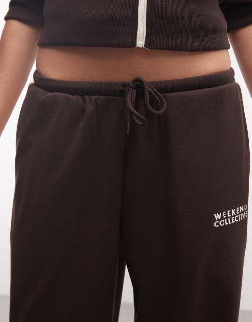 Weekend Collective co-ord micro fleece wide leg jogger with side stripe detail in chocolate, 4 of 5