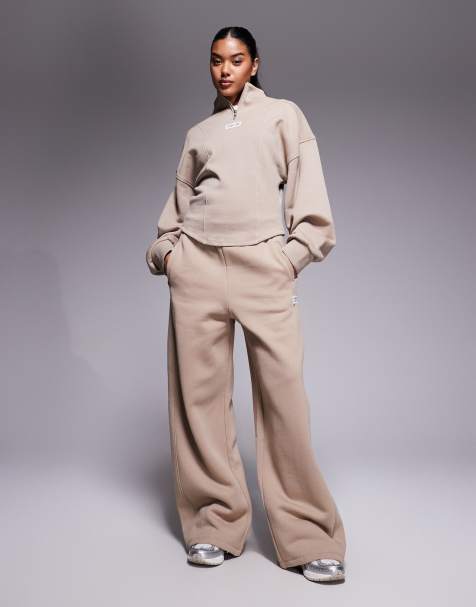 Weekend Collective - Co-ord set van zware stof in mokka - view 1