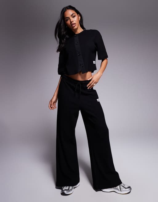 Weekend Collective co-ord short sleeve waffle cardigan with nylon trim in black, 2 of 4