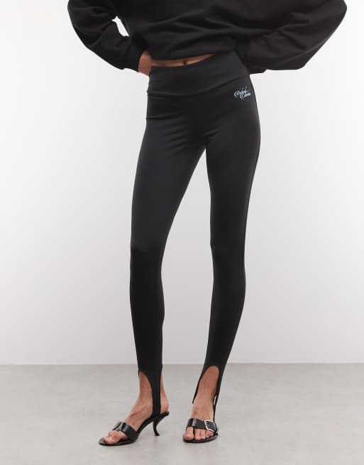 Weekend Collective co-ord stirrup legging in black, 5 of 5