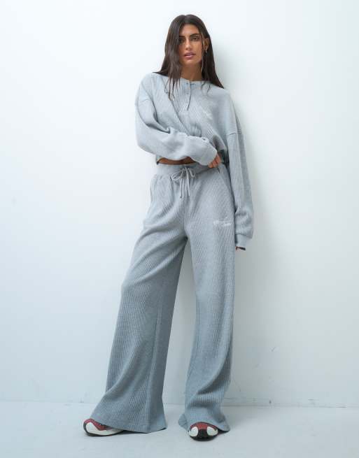 Weekend Collective co-ord waffle henley long sleeve top with bubble hem in grey, 2 of 4