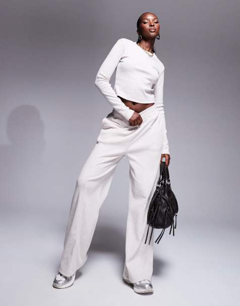 Weekend Collective - Coordinato con joggers ampi e top a maniche lunghe color avena a coste - view 1