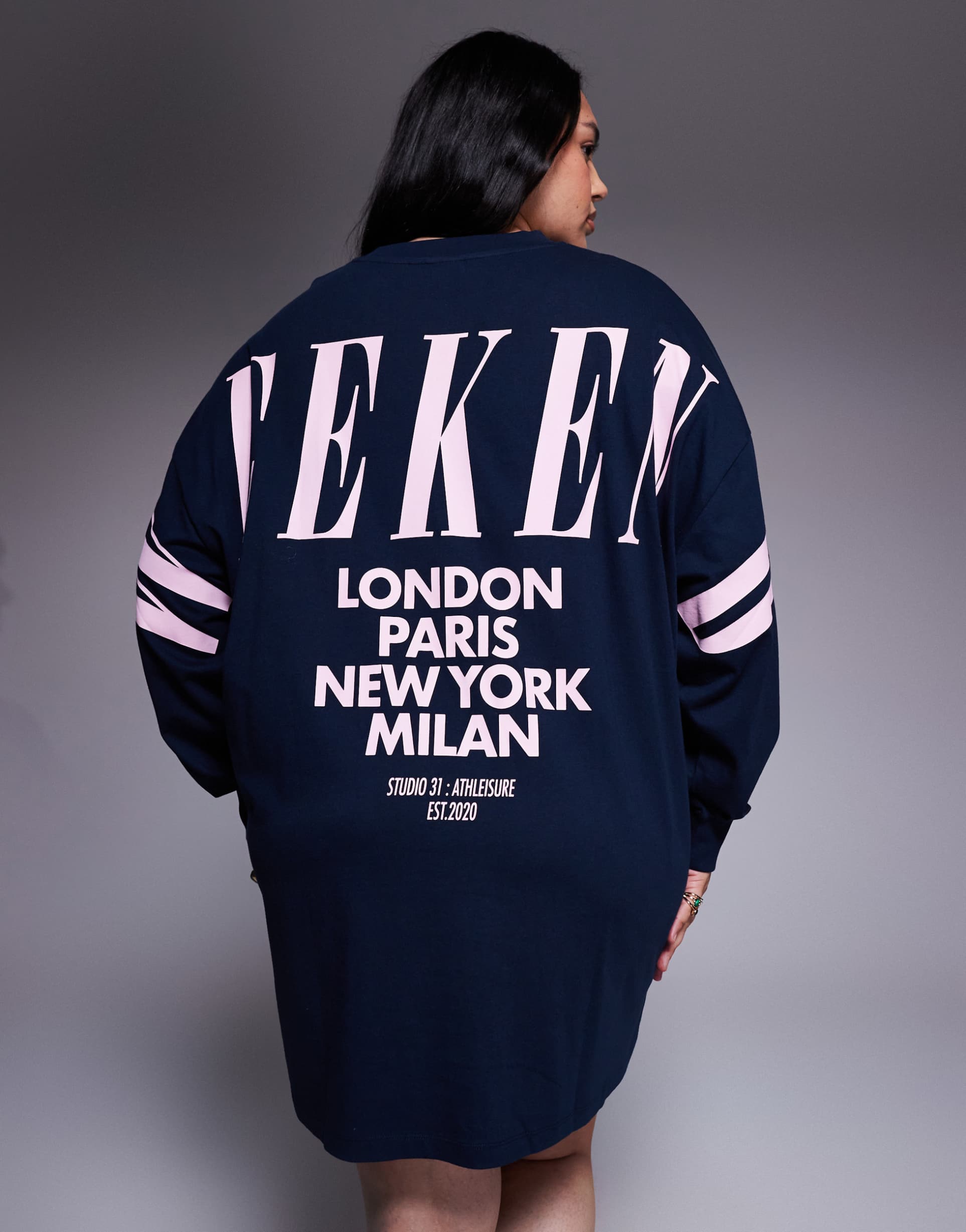 weekend collective curve icon oversized long sleeve t-shirt dress with stacked back logo in navy and pink