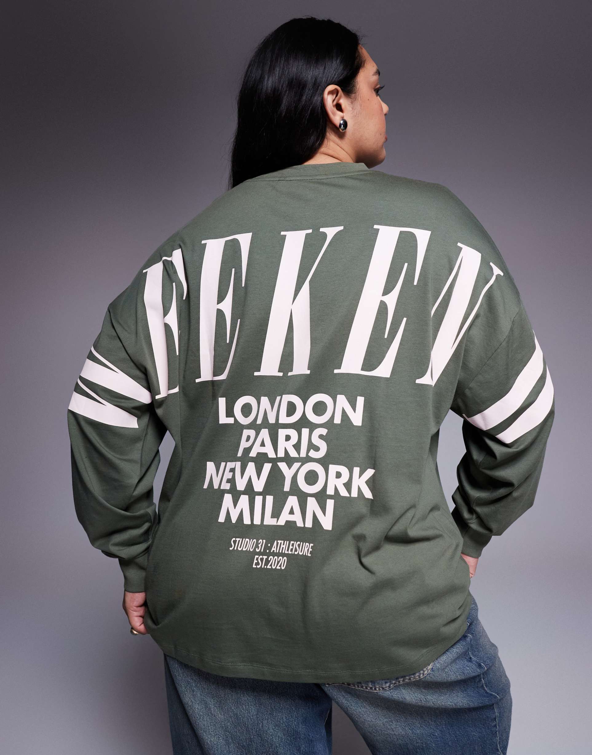 weekend collective curve icon oversized long sleeve t-shirt with stacked back logo in khaki