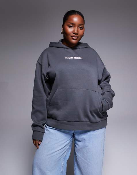 Weekend Collective - Curve - Oversized hoodie met gestapeld logo op de achterkant in antracietgrijs - view 1