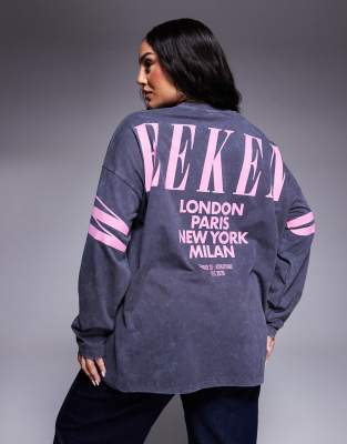 Weekend Collective Curve oversized long sleeve top with stacked back logo in washed gray and pink