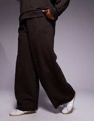 Asos Weekend Collective Weekend Collective Curve Wide Leg Sweatpants With Ski Club Graphic In Brown