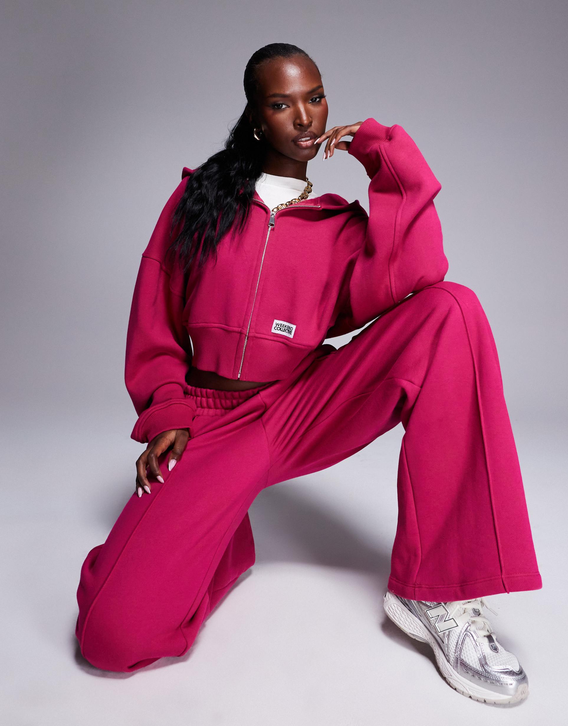 weekend collective heavyweight zip up hoodie with woven label in burgundy pink - part of a set