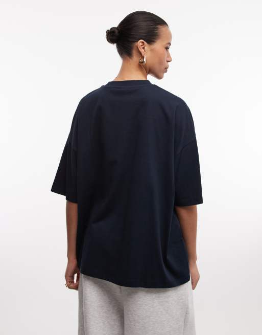 Weekend Collective – Icon – Granatowy T-shirt oversize z grafiką WCA, 4 z 4