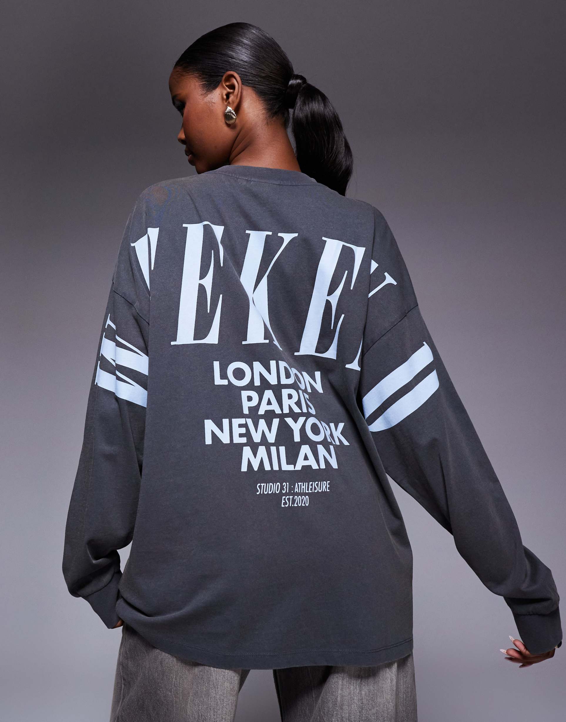 weekend collective icon oversized long sleeve t-shirt with stacked back logo in washed charcoal