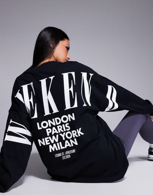 Weekend Collective - Icon - Oversized sort T-shirt med lange ærmer og stort ryglogo