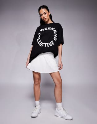 Asos Weekend Collective Weekend Collective Icon Oversized T-shirt With Circle Logo Graphic In Black