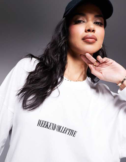 Weekend Collective - Icon - T-shirt oversize a maniche lunghe bianca con logo sul retro, 2 di 4