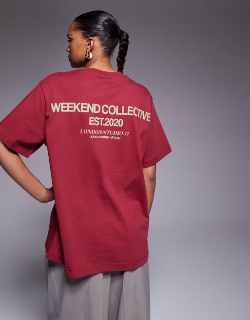 Weekend Collective - Icon - T-shirt oversize color prugna con grafica frontale vistosa