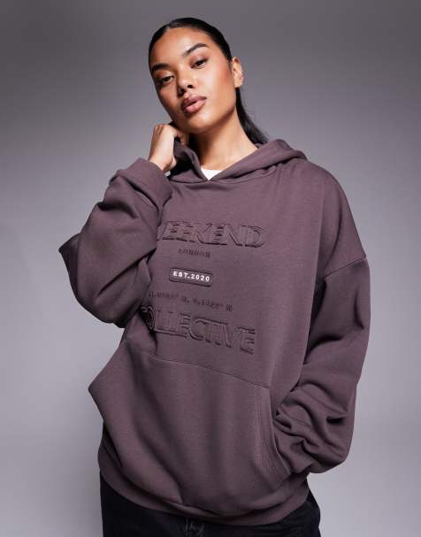 Weekend Collective – Kapuzenpullover in Schokobraun mit Grafikmotiv-Applikation - view 1