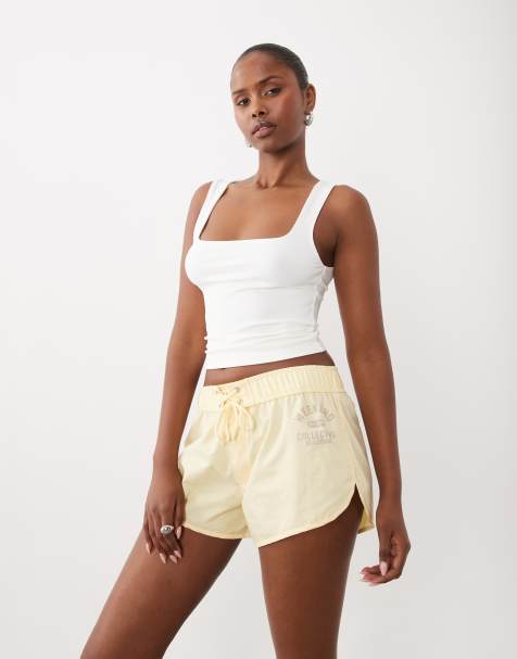 Weekend Collective micro nylon short met strikceintuurdetail in buttermilk - view 1