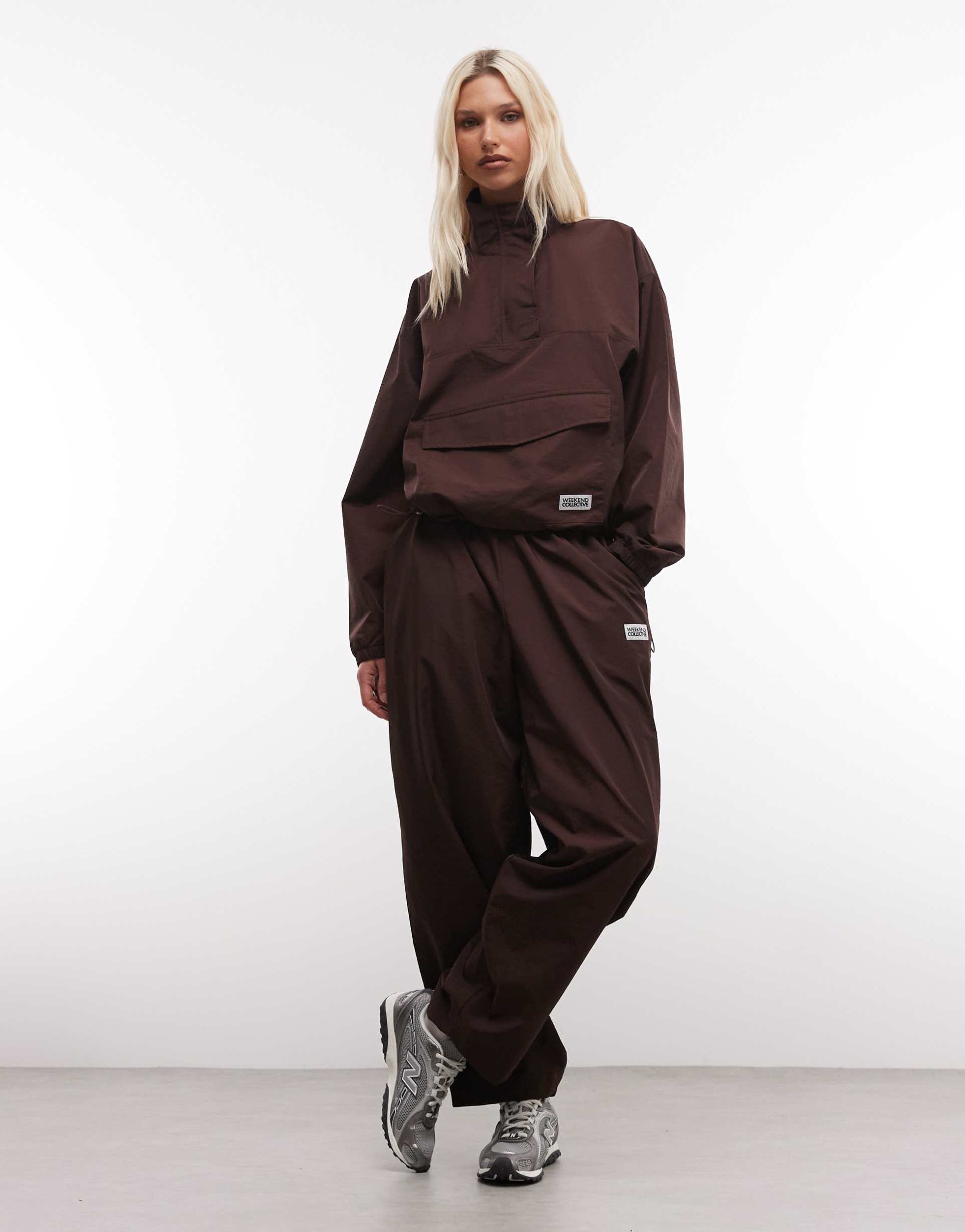 weekend collective nylon funnel neck windbreaker in chocolate - part of a set