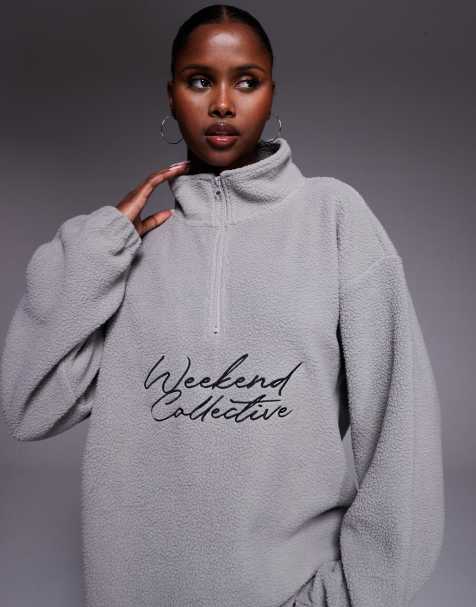 Weekend Collective – Oversize-Sweatshirt aus Teddyfell-Fleece in Grau mit kurzem Reißverschluss und Logo - view 1